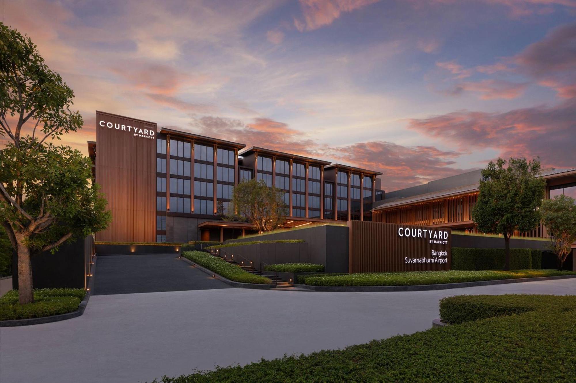 Courtyard By Marriott Bangkok Suvarnabhumi Airport Εξωτερικό φωτογραφία