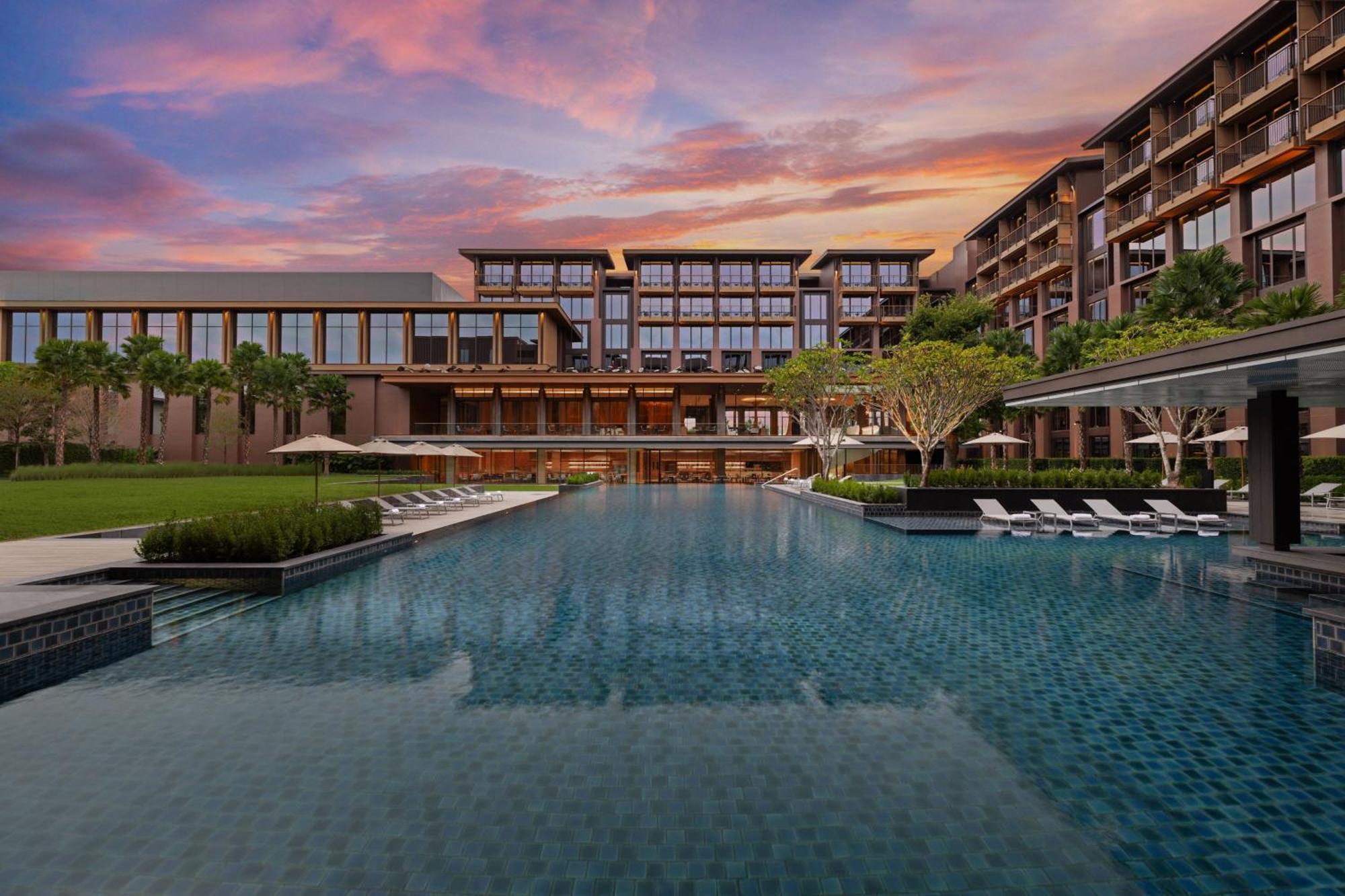 Courtyard By Marriott Bangkok Suvarnabhumi Airport Εξωτερικό φωτογραφία